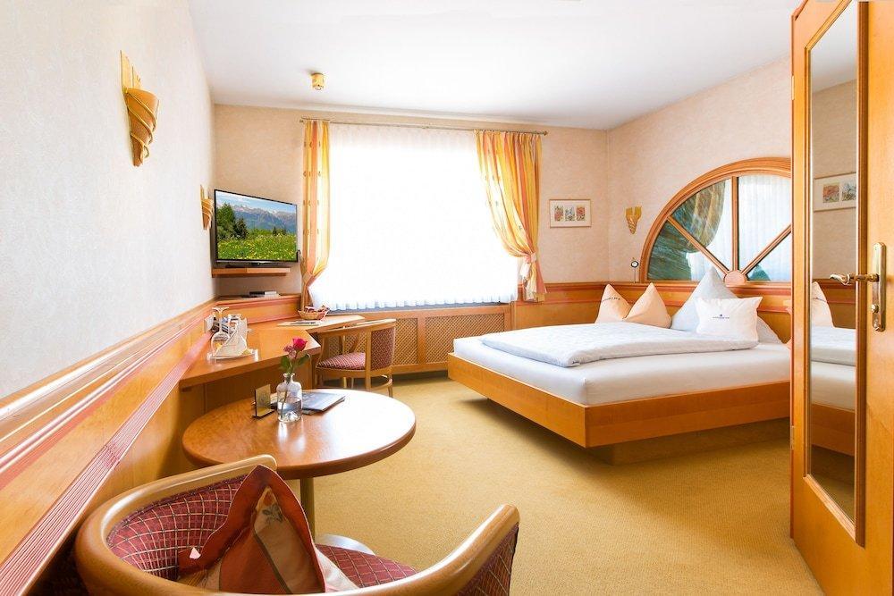 ויינגרטן Akzent Hotel Restaurant Altdorfer Hof מראה חיצוני תמונה