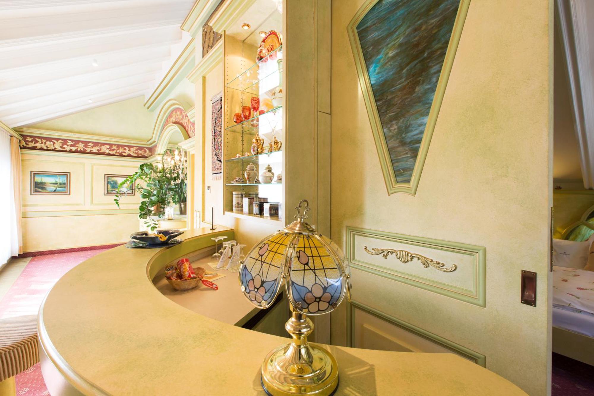 ויינגרטן Akzent Hotel Restaurant Altdorfer Hof מראה חיצוני תמונה