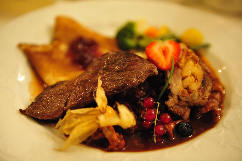 ויינגרטן Akzent Hotel Restaurant Altdorfer Hof מראה חיצוני תמונה