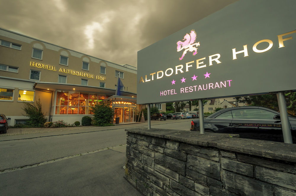 ויינגרטן Akzent Hotel Restaurant Altdorfer Hof מראה חיצוני תמונה